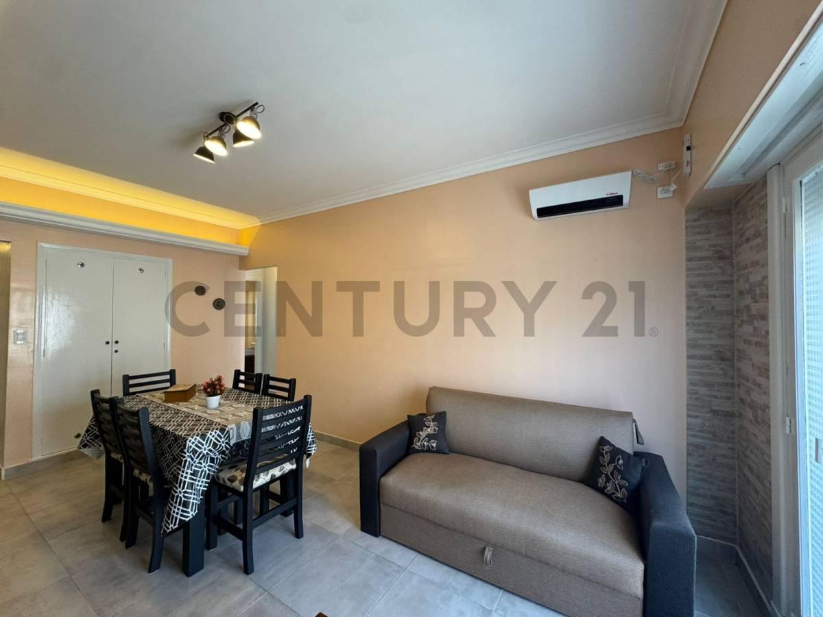 Foto de EXCELENTE 3 AMBIENTES AL FRENTE C/BALCON - PUNTA IGLESIA, imagen 3