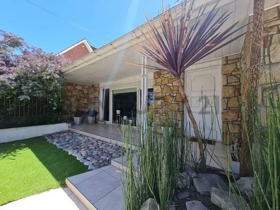 Foto de CHALET CINCO AMBIENTES BARRIO CHAUVIN ID 22532, imagen 1