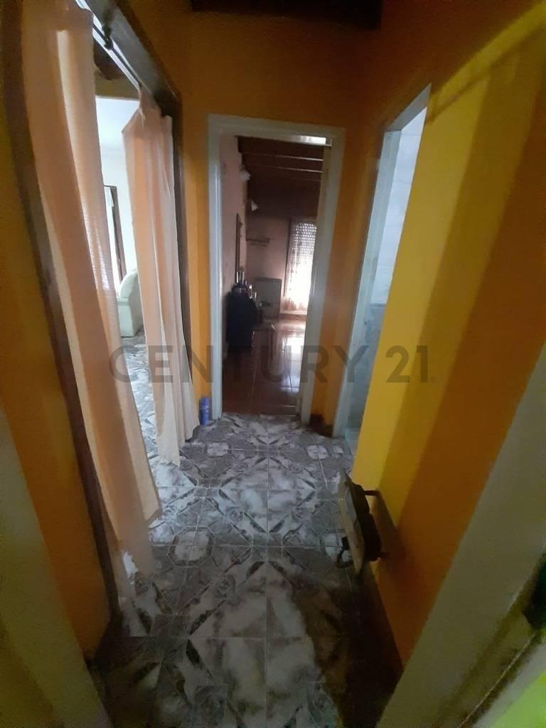 Foto de VENTA CASA 4 AMBIENTES CON LOCAL BARRIO SANTA ROSA MAR DEL PLATA, imagen 2