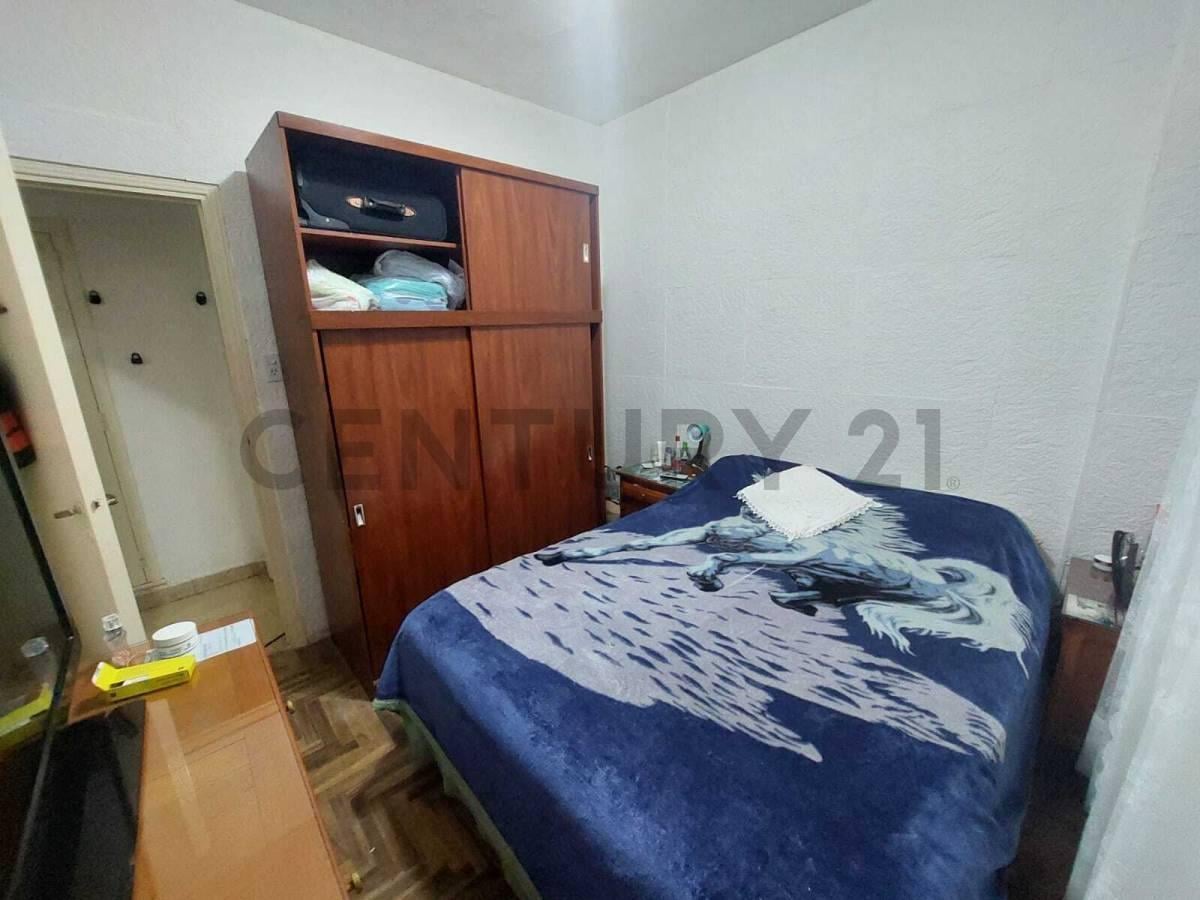 Foto de Venta departamento dos ambientes c/patio. Zona Centro, imagen 3