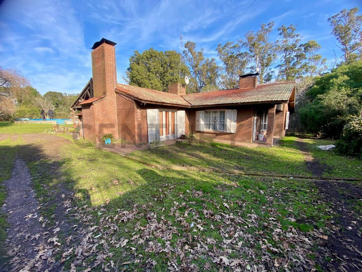 EN VENTA | Casa quinta con galpón - Colinas de los Padres