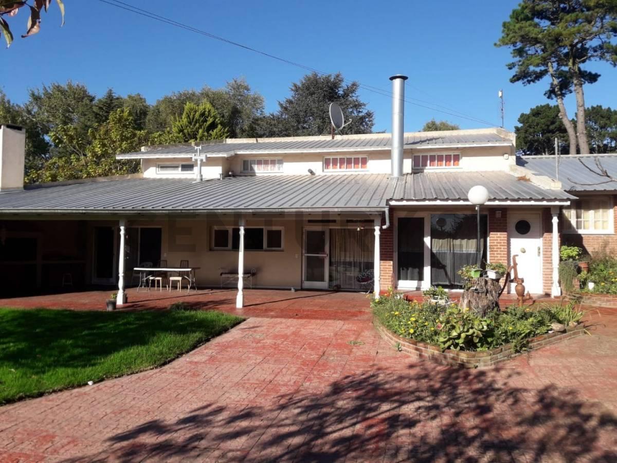 Foto de VENDO CASA DE 5 AMBIENTES EN SIERRA DE LOS PADRES, imagen 1