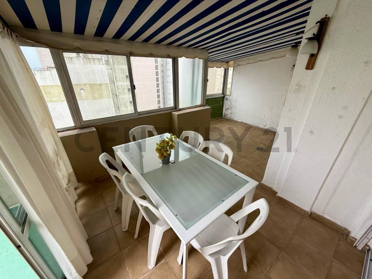 Foto de DEPARTAMENTO TIPO PENTHOUSE 4 AMBIENTES CON TERRAZA, QUINCHO Y PARRILLA, imagen 2