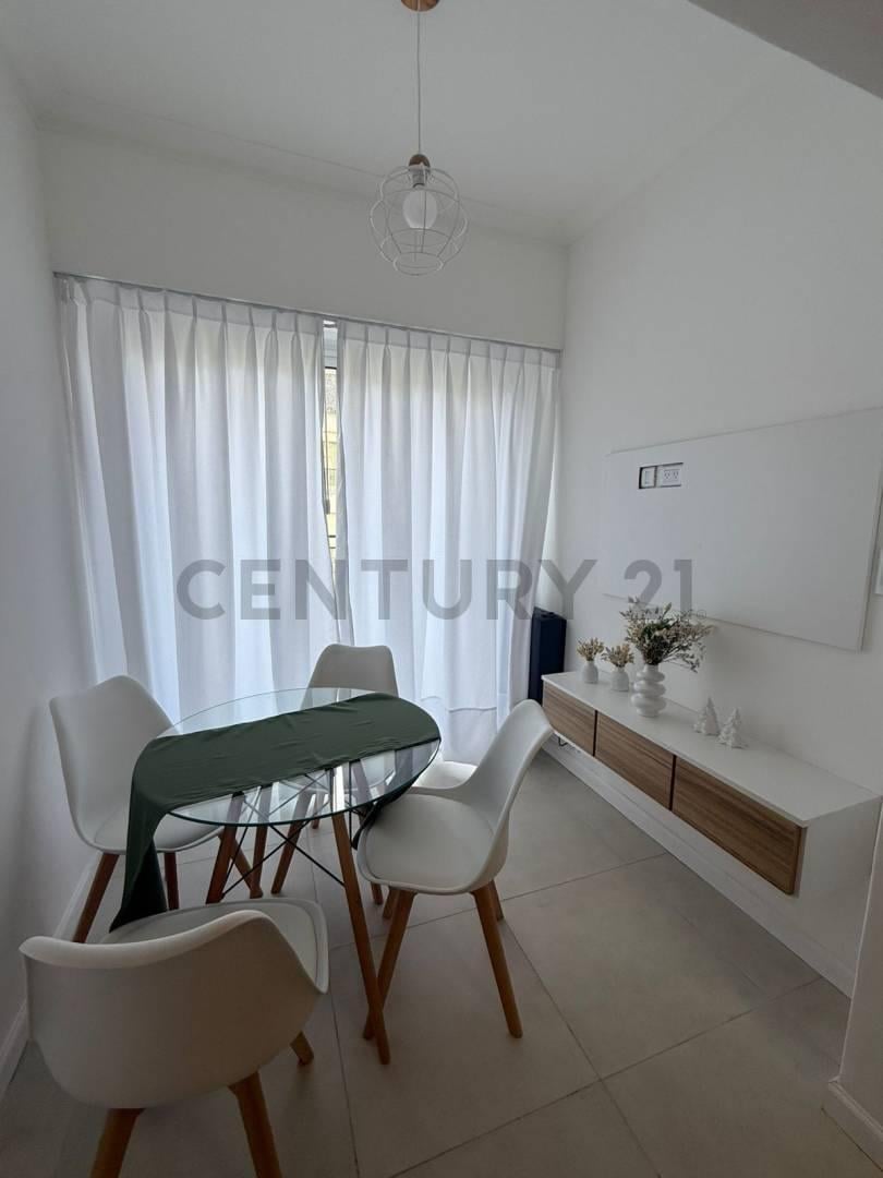 Foto de Departamento 1 ambientes c/ balcón saliente. Zona Centro, Mar del Plata, imagen 4