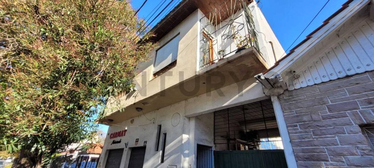 Foto de CASA 4 AMBIENTES CON LOCAL COMERCIAL Y DEPARTAMENTO 1 AMBIENTE VILLA, imagen 1