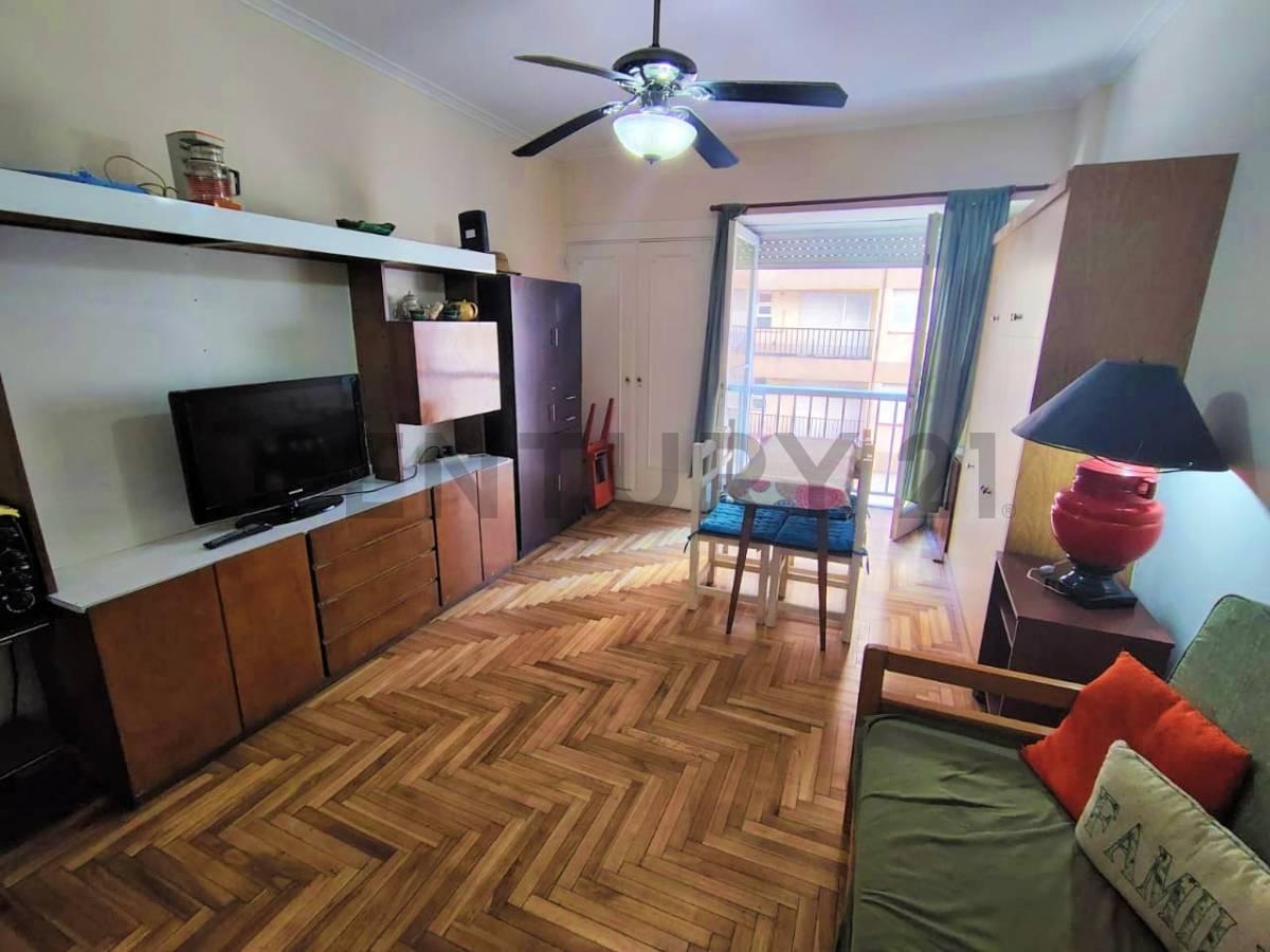 Foto de Departamento de 1 ambiente c/balcón a la calle, zona Plaza Colon, Mar, imagen 1