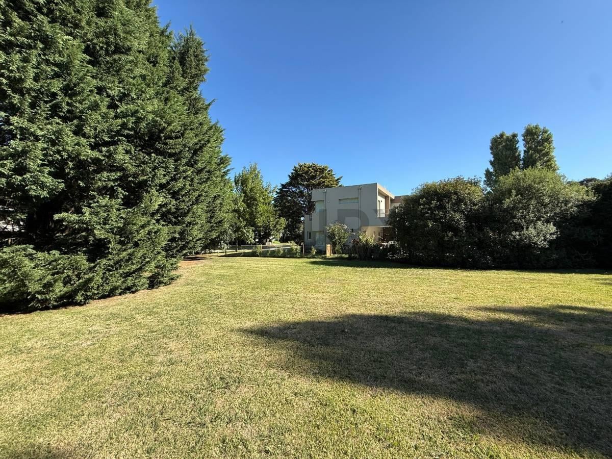 Foto de Venta de lote exclusivo en Rumencó – Barrio Los Pinos, imagen 1