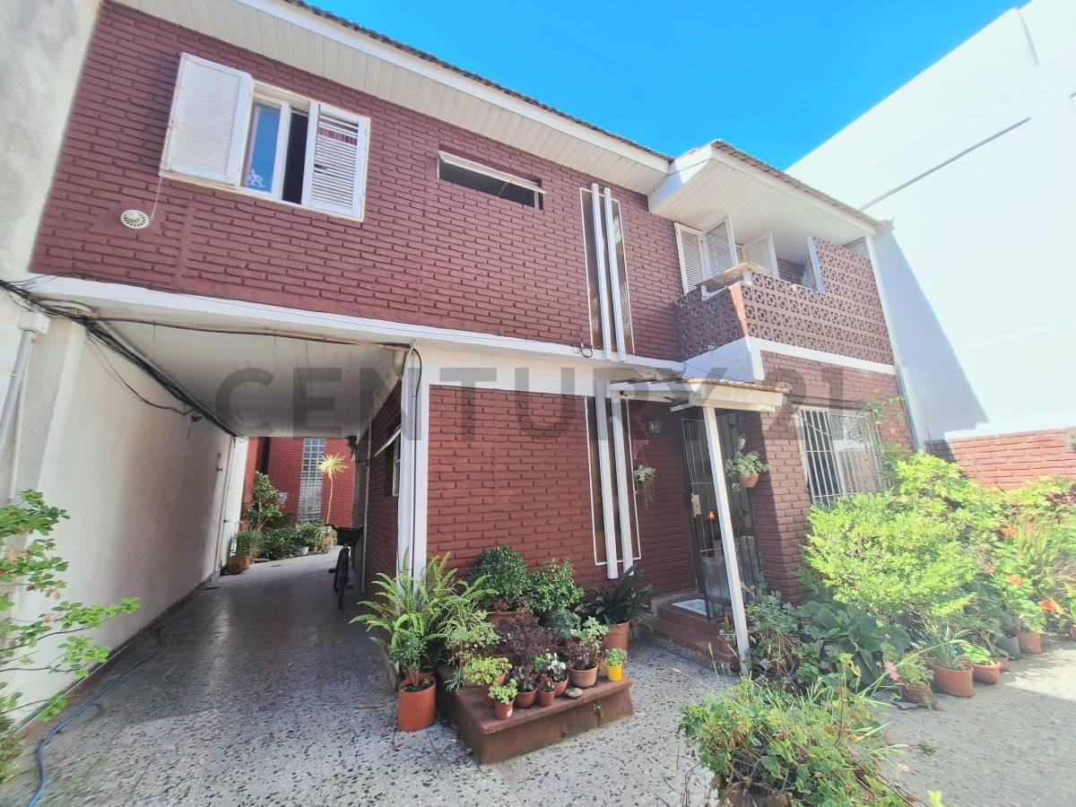 Foto de Casa en PH de 3 ambientes en zona San Carlos, imagen 1
