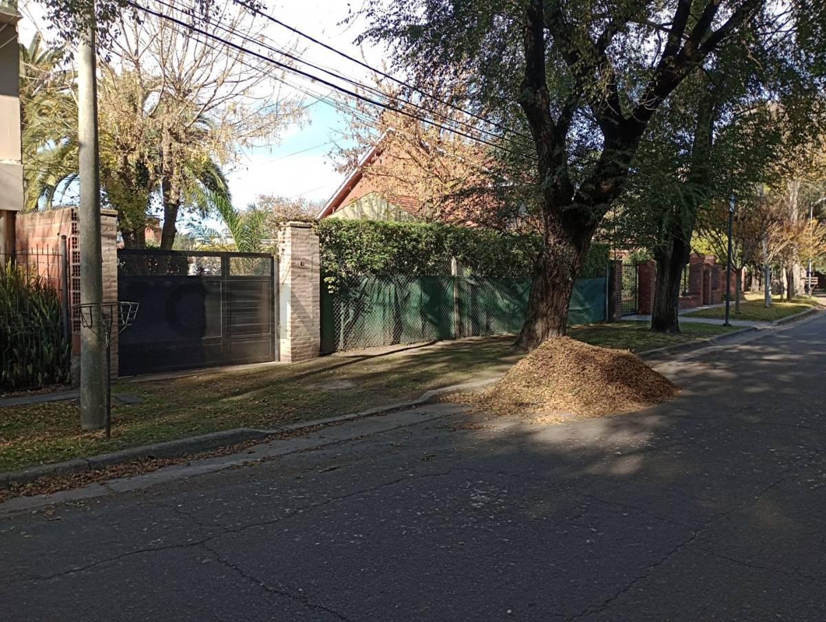 Foto de VENTA TERRENO CON CONSTRUCCIÓN DE DISEÑO, BARRIO BOSQUE ALEGRE, imagen 1