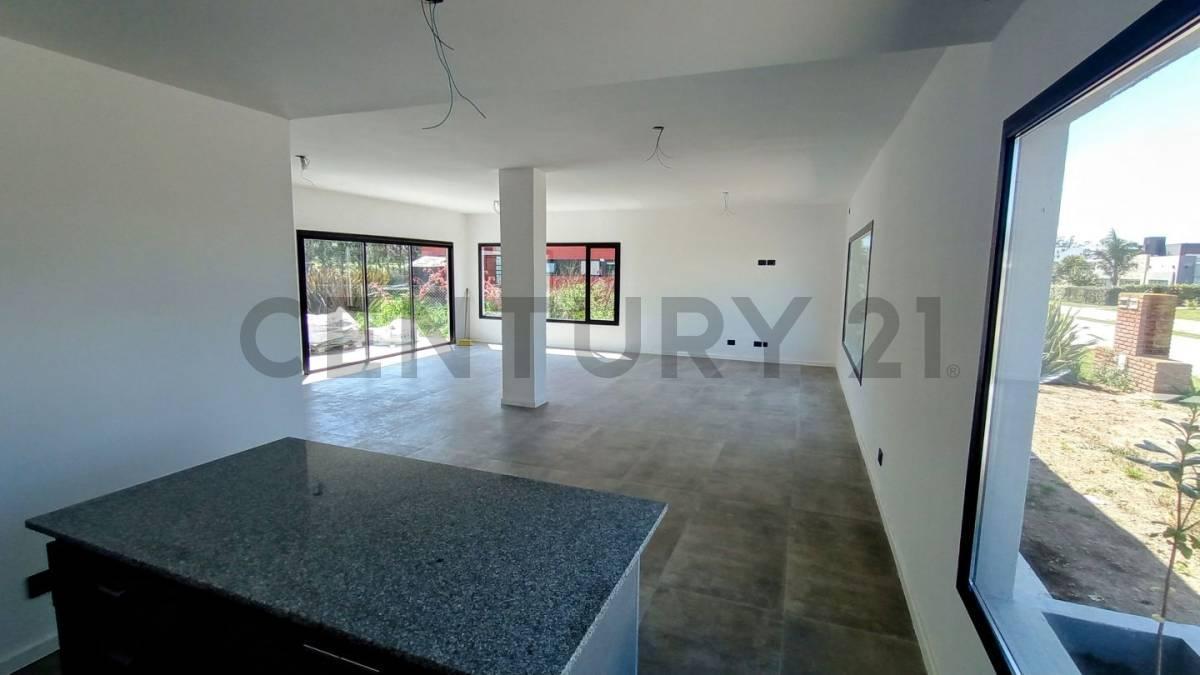 Foto de Venta hermosa casa en Barrio privado tierras del mar, imagen 2