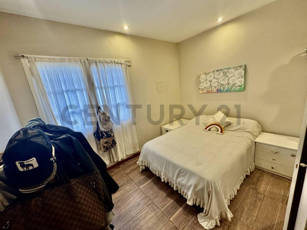 Foto de EN VENTA PH 3 AMBIENTES AL FRENTE ZONA CENTRO, imagen 2