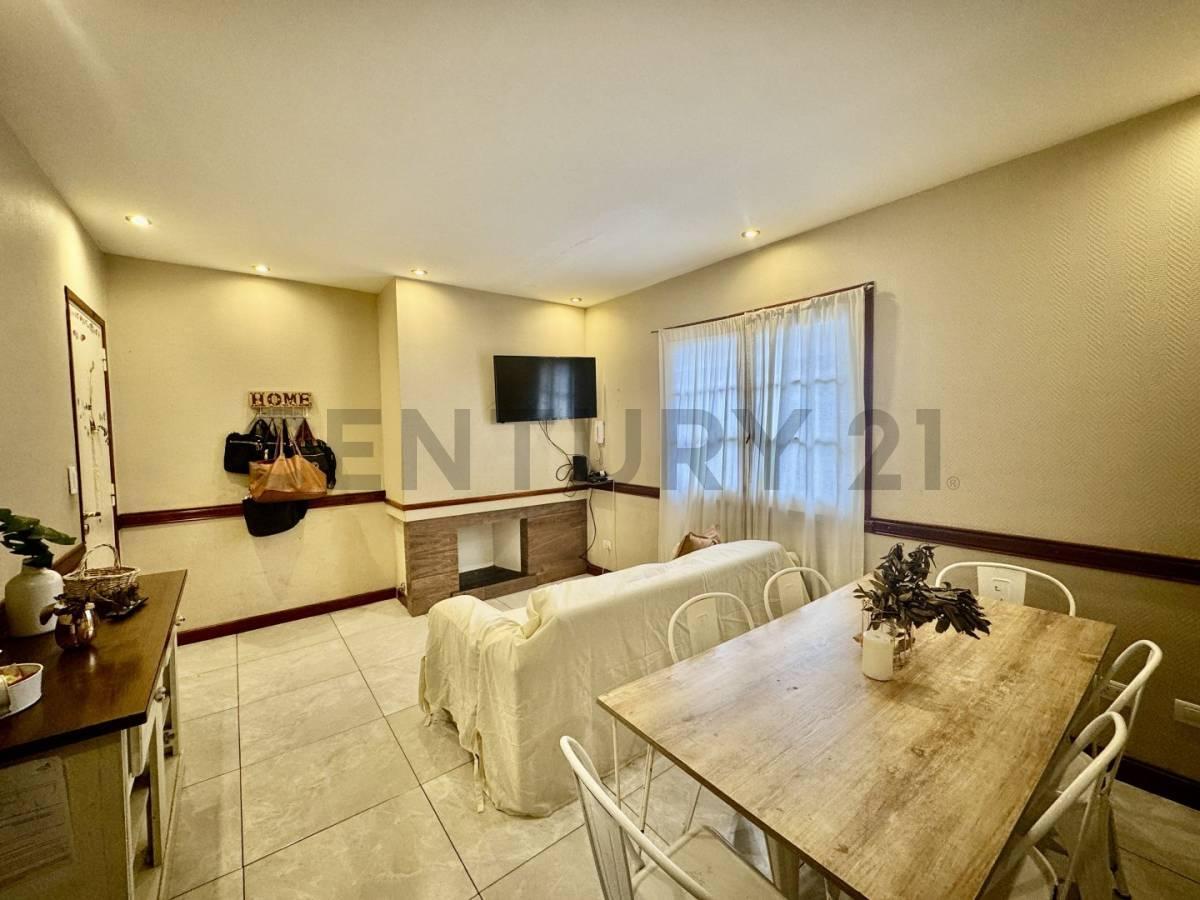 Foto de EN VENTA PH 3 AMBIENTES AL FRENTE ZONA CENTRO, imagen 1