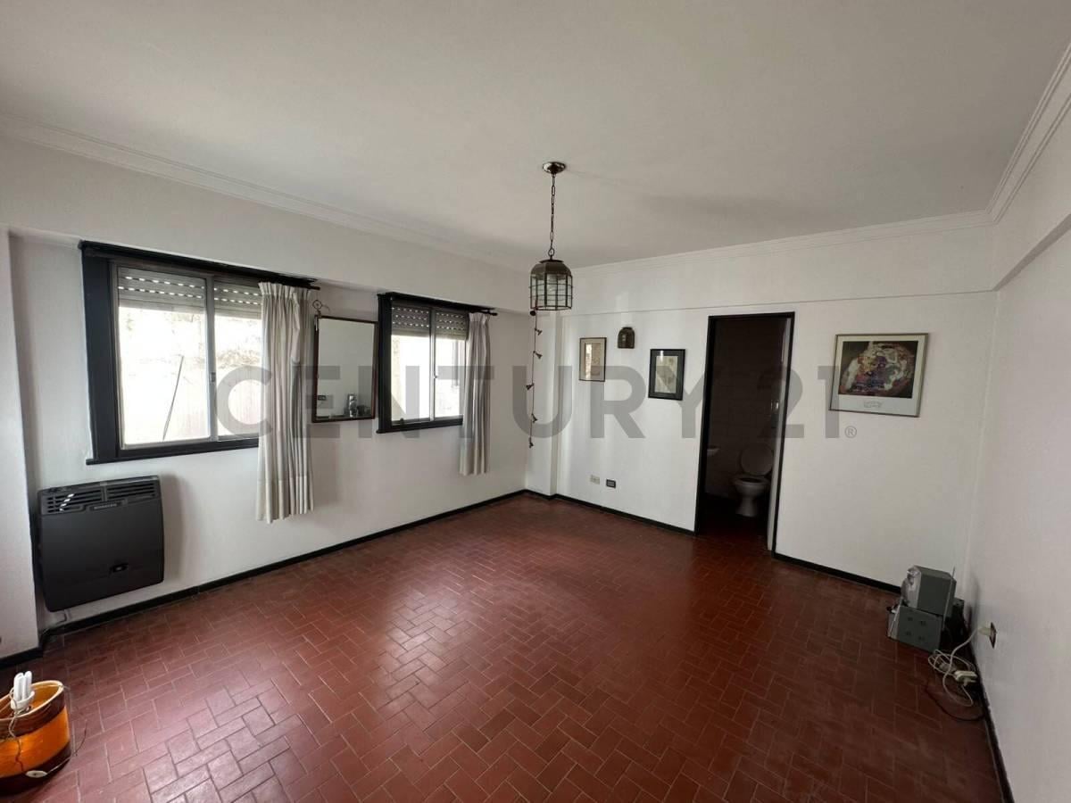 Foto de VENTA! Monoambiente lateral muy luminoso, imagen 1