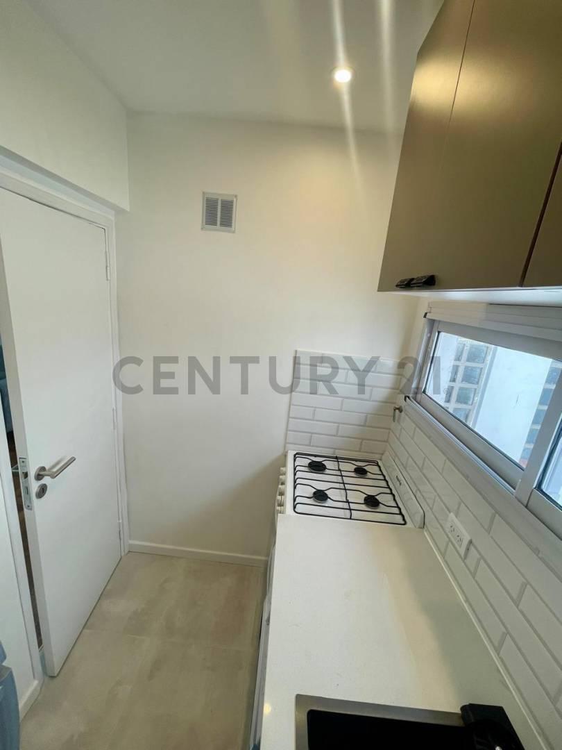 Foto de Venta departamento 2 ambientes reciclado. Zona Centro, imagen 5