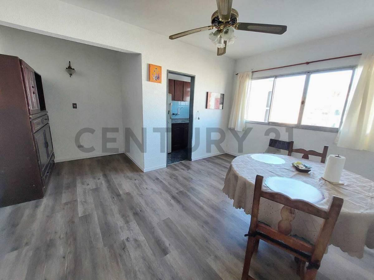 Foto de Venta departamento de 2 ambientes c/ vista panorámica. Zona Centro, imagen 1