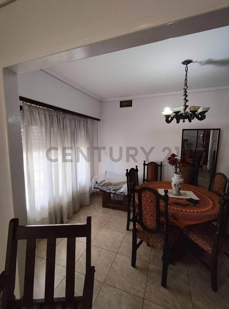 Foto de CASA 5 AMBIENTES BARRIO SAN JOSÉ, Mar del Plata, imagen 4