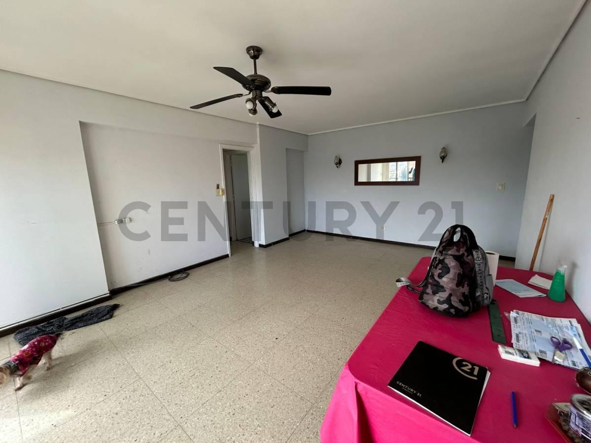Foto de Departamento de 4 Ambientes con Balcón – Villa Primera, Mar del Plata, imagen 4