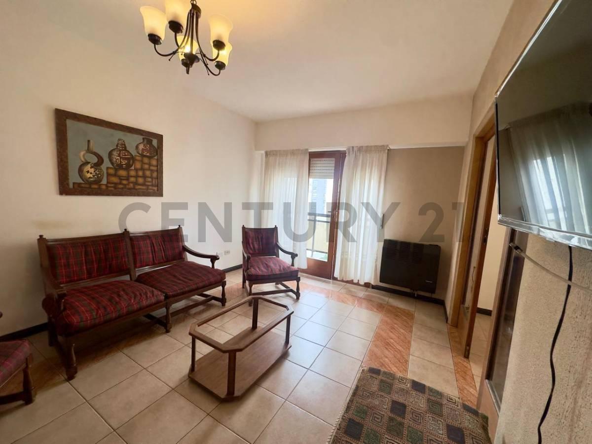 Foto de Vendo Departamento de 4 ambientes, imagen 2