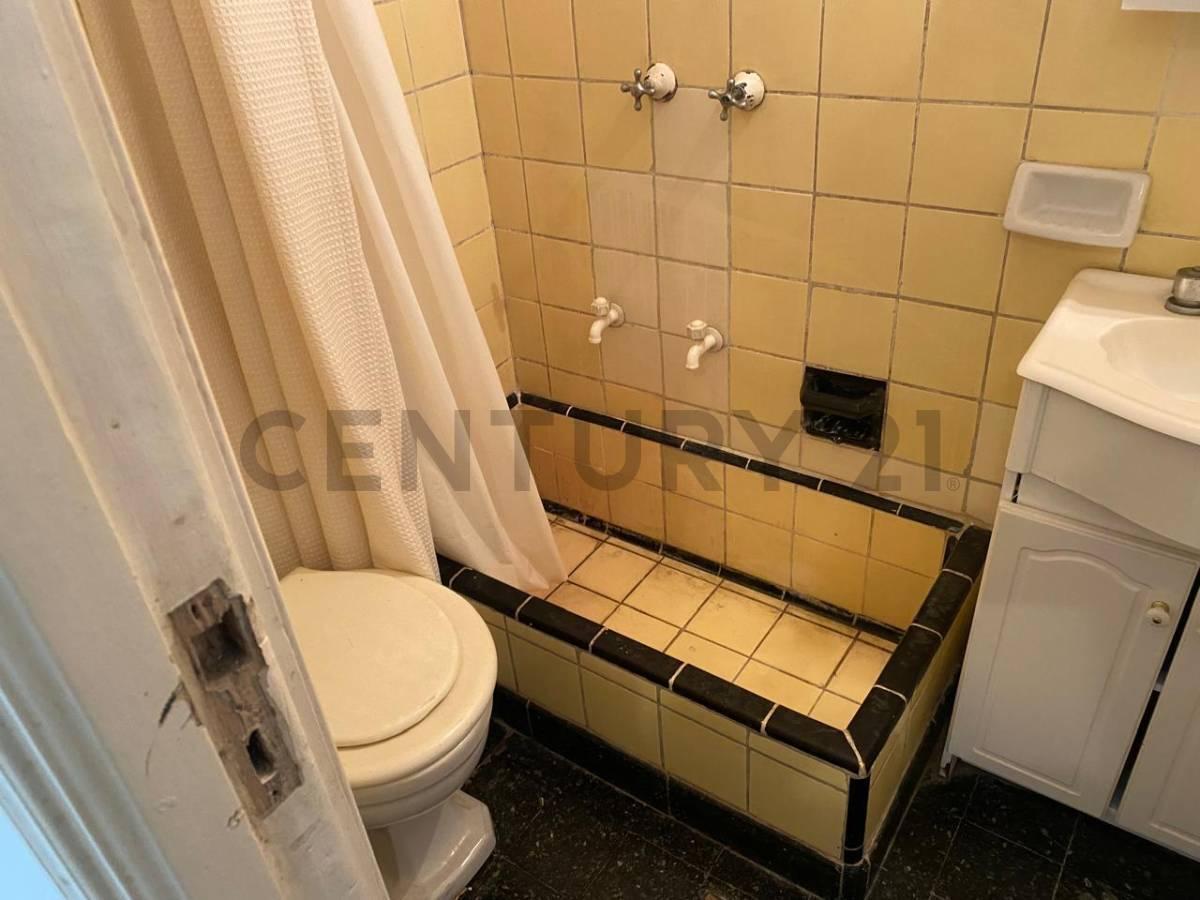 Foto de Venta departamento Monoambiente a metros del mar y la peatonal, imagen 3