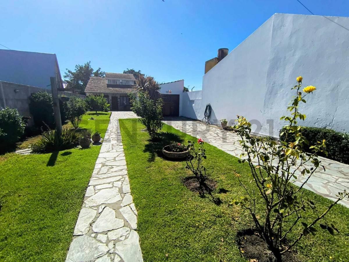 Foto de Vendo Casa de 4 ambientes en Barrio 9 de Julio, imagen 5