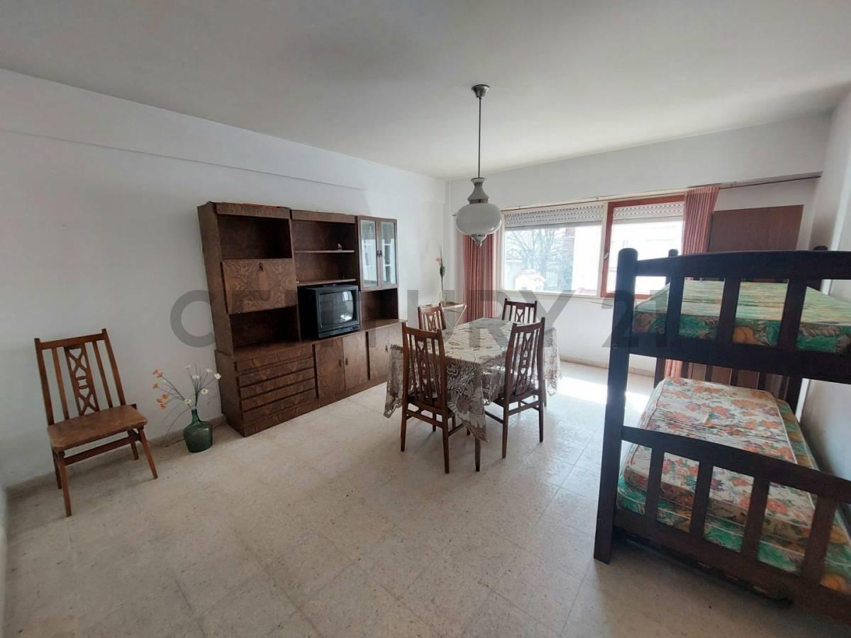 Foto de venta departamento 2 amb. Plaza Mitre, imagen 1