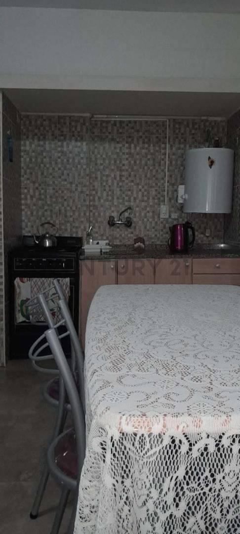 Foto de VENTA! Departamento 2 ambientes al lateral, imagen 3