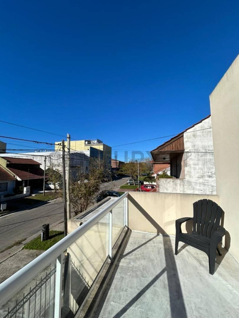 Foto de Casa de 4 ambientes en Colinas de Peralta Ramos, imagen 1