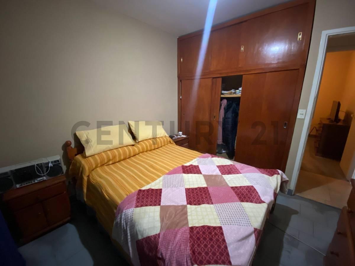 Foto de VENTA! Casa 3 ambientes, imagen 2
