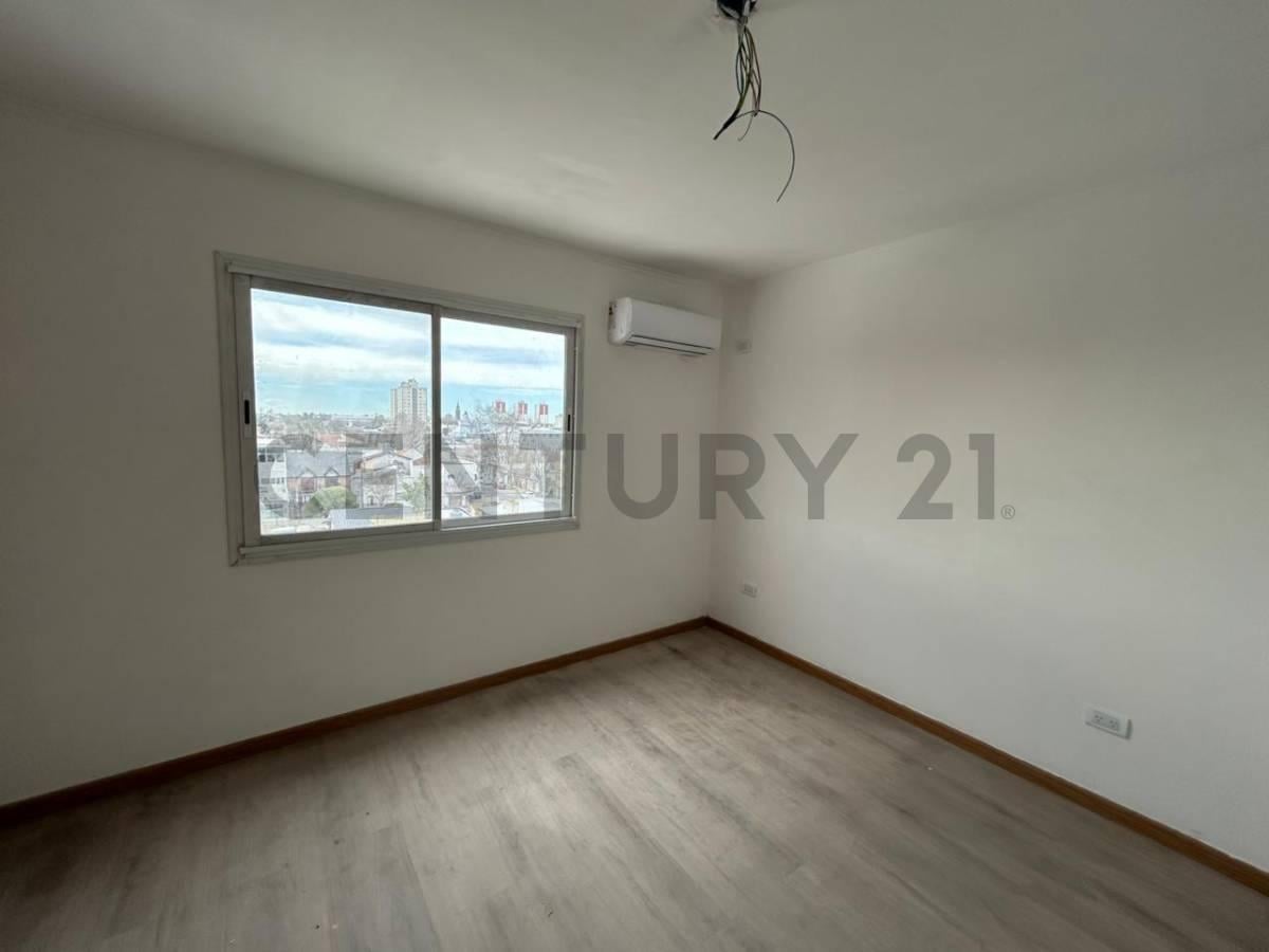 Foto de Departamento 2 ambientes a estrenar con cochera y baulera – Av. Colón |, imagen 2