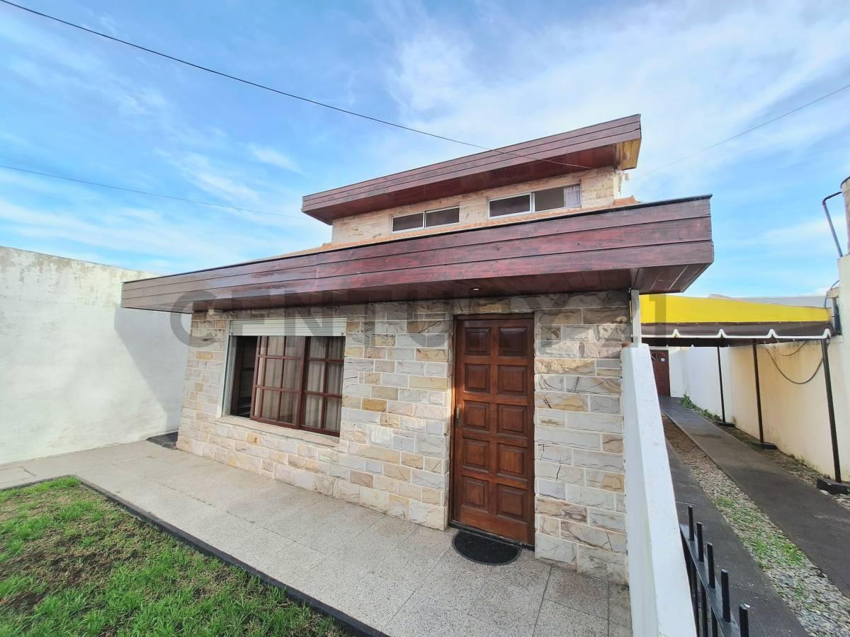 Foto de Casa 5 ambientes en zona Malvinas Argentinas, Mar del Plata, imagen 1