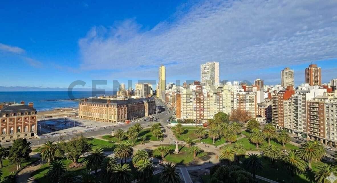 Foto de Exclusivo Semipiso de 4 Ambientes al Frente con Balcón - Zona Plaza, imagen 1