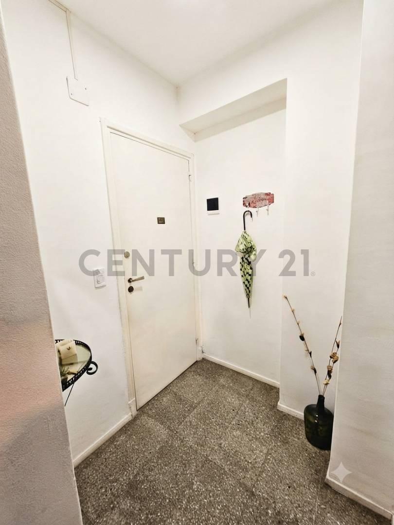 Foto de AMBIENTE Y MEDIO AMOBLADO ZONA CENTRO, imagen 4
