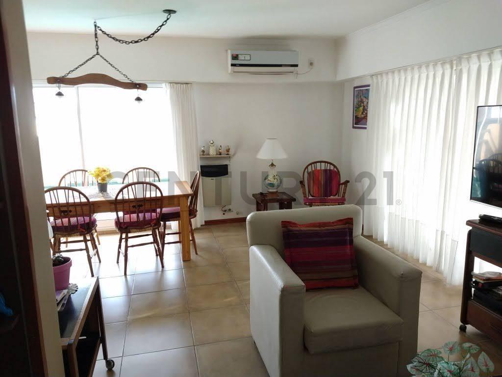 Foto de DEPARTAMENTO 3 DORMITORIOS CON BALCÓN TERRAZA Y QUINCHO PROPIO – MAR, imagen 2