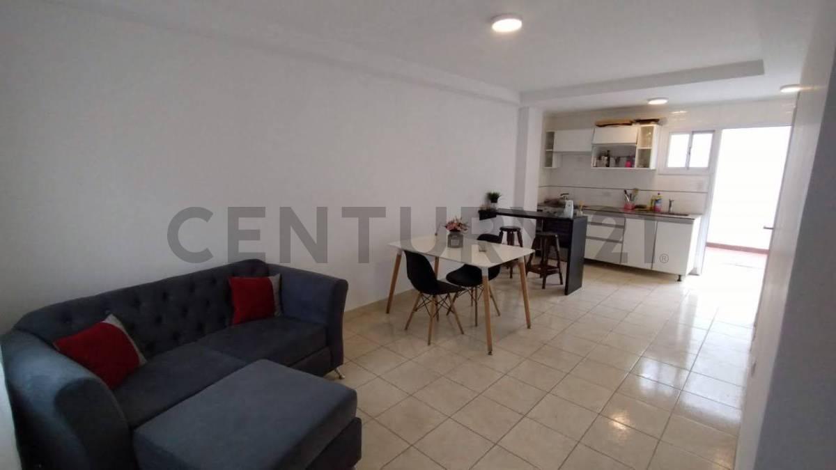 Foto de VENTA DUPLEX 3 AMBIENTES, ZONA SAN JUAN, MAR DEL PLATA, imagen 2