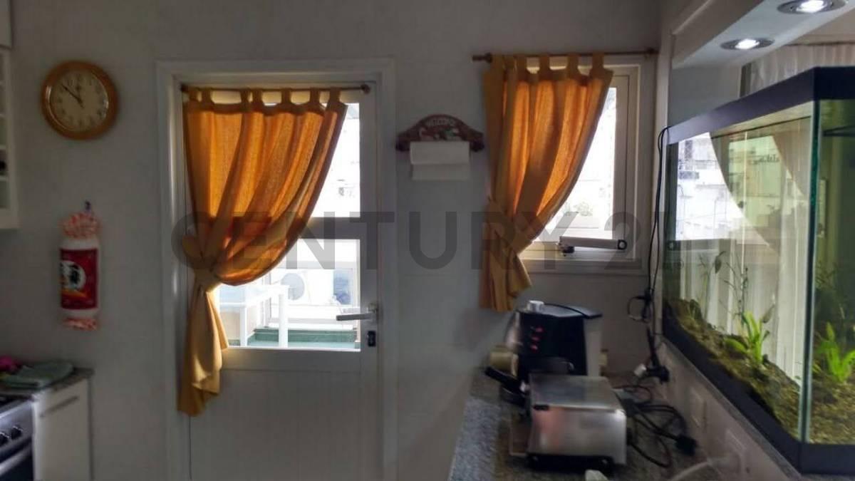 Foto de Venta de Departamento 4 AMBIENTES en Gùemes, Mar del Plata, imagen 3