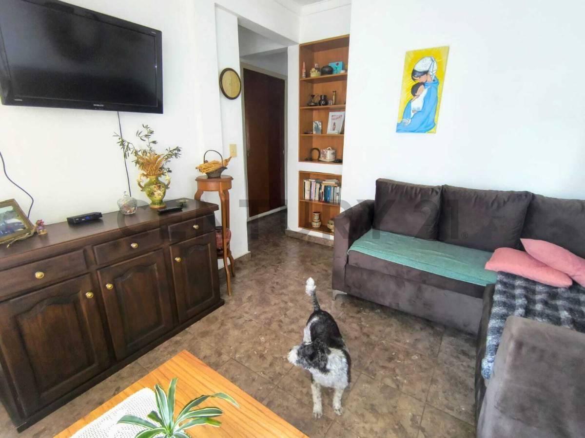 Foto de Departamento 2 ambientes con terraza propia zona centro, imagen 4