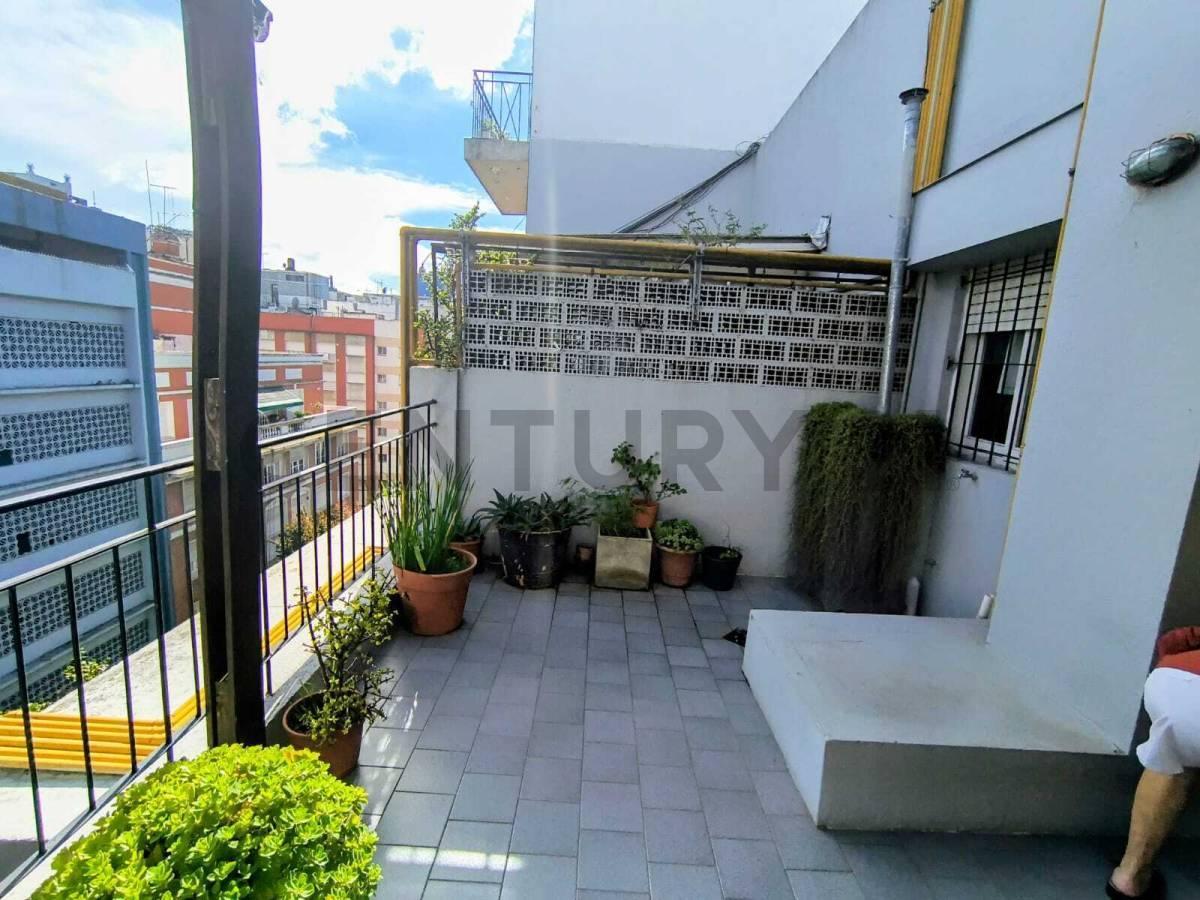 Foto de Departamento 2 ambientes con terraza propia zona centro, imagen 1