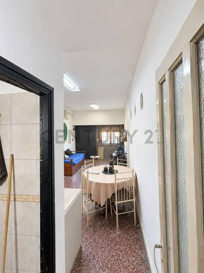 Foto de VENTA PH 2 AMBIENTES ZONA DON BOSCO, imagen 2