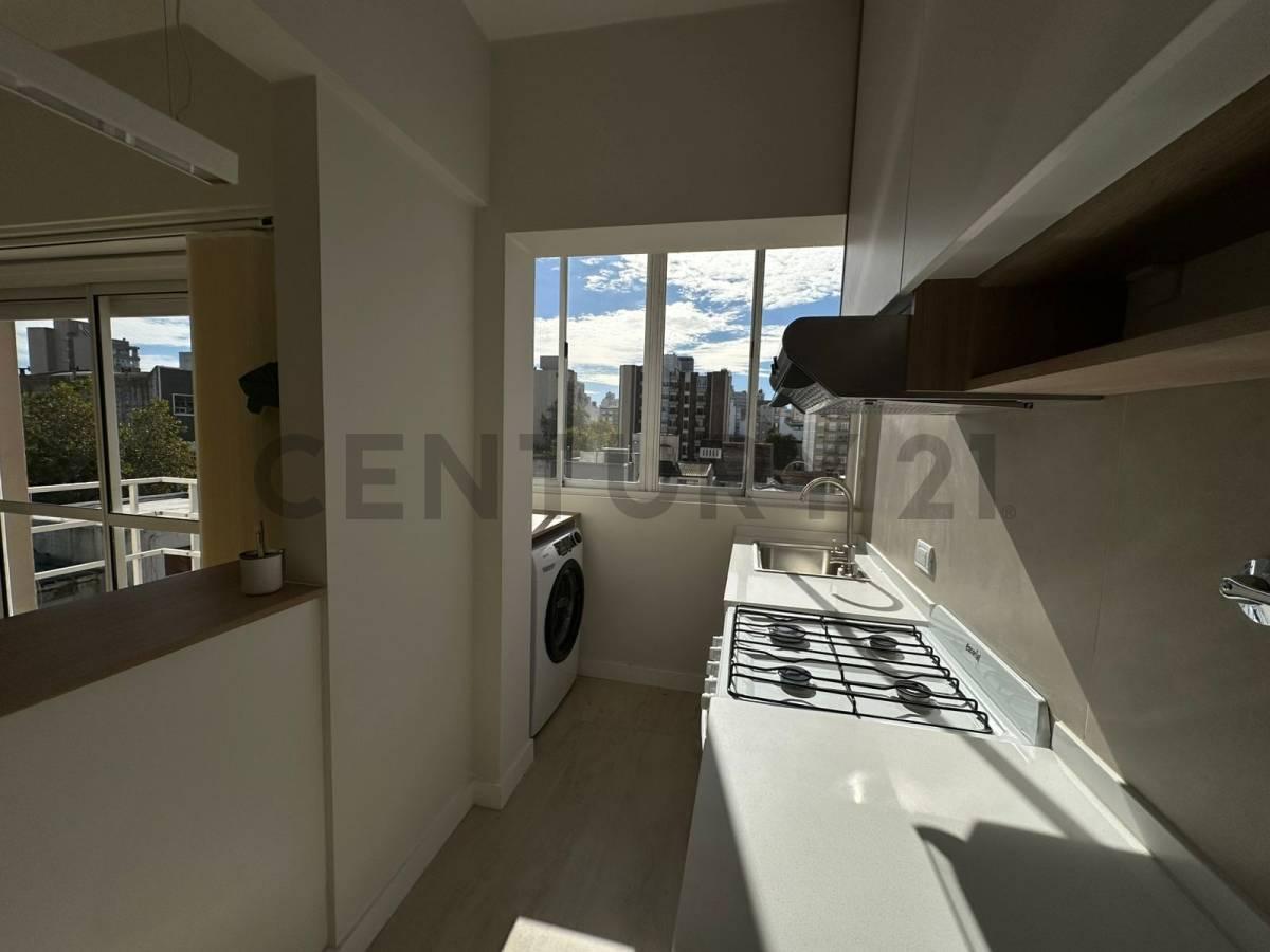 Foto de VENTA! Departamento 3 ambientes reciclado y con balcon, imagen 5