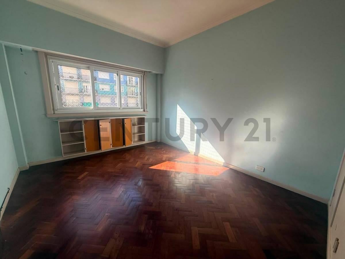 Foto de Semipiso de 3 Ambientes con Balcón Aterrazado – Zona Plaza Colón | Mar, imagen 4