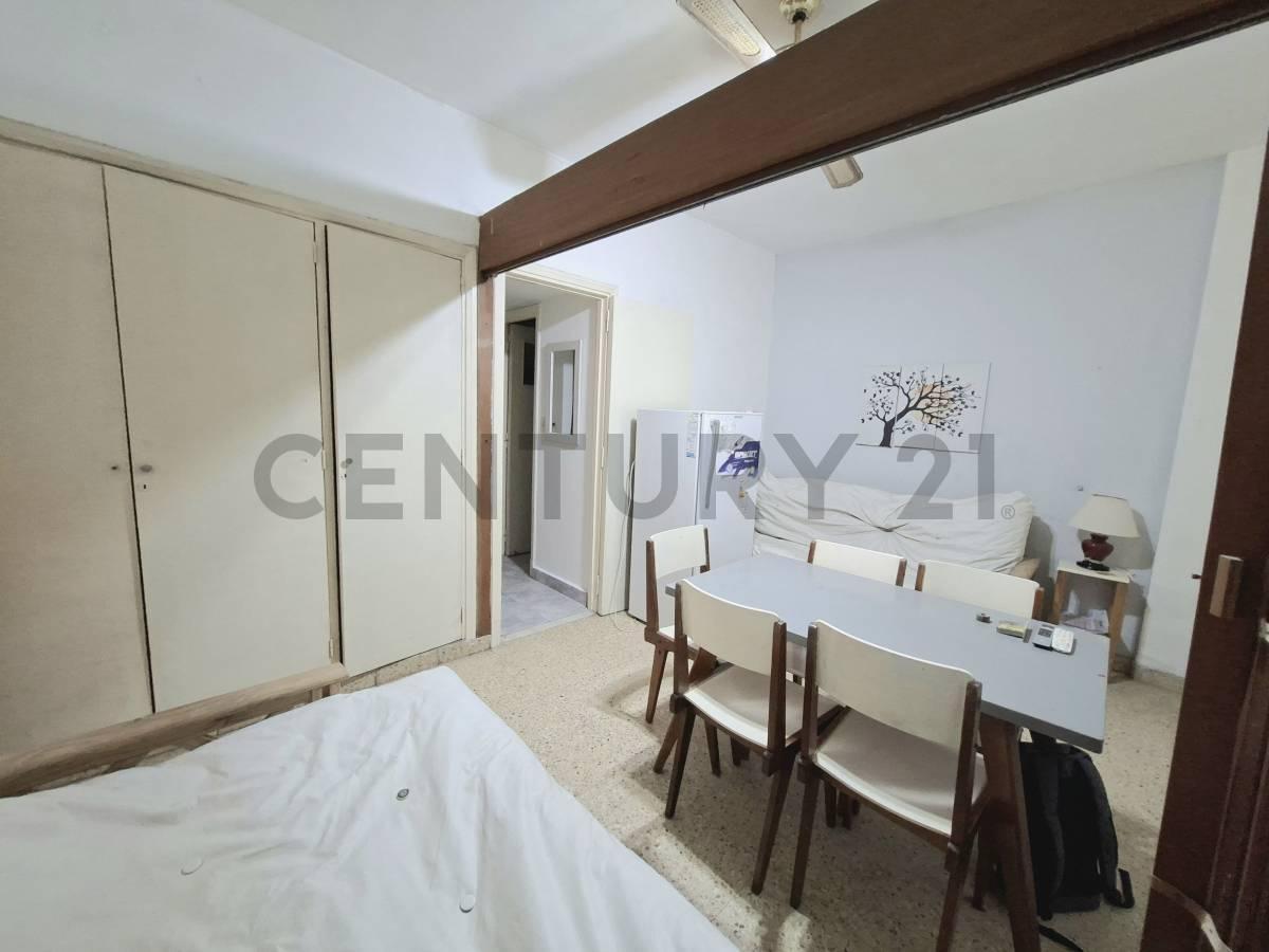 Foto de Monoambiente interno en zona Plaza Colón, imagen 2