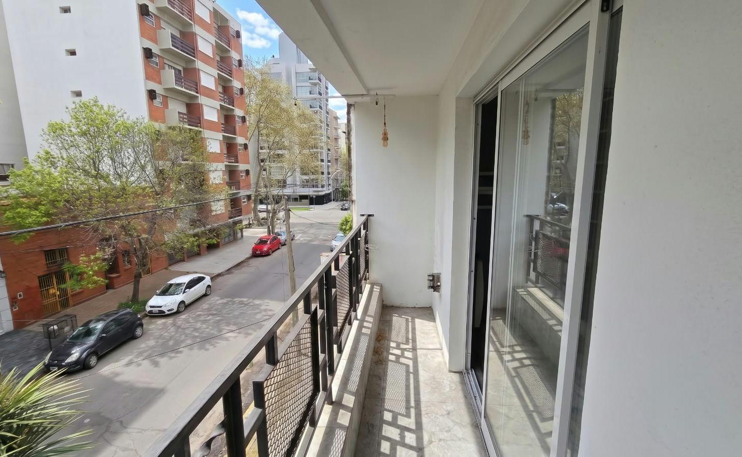 Foto de PH 3 ambientes c/balcón al frente en Alquiler, imagen 1