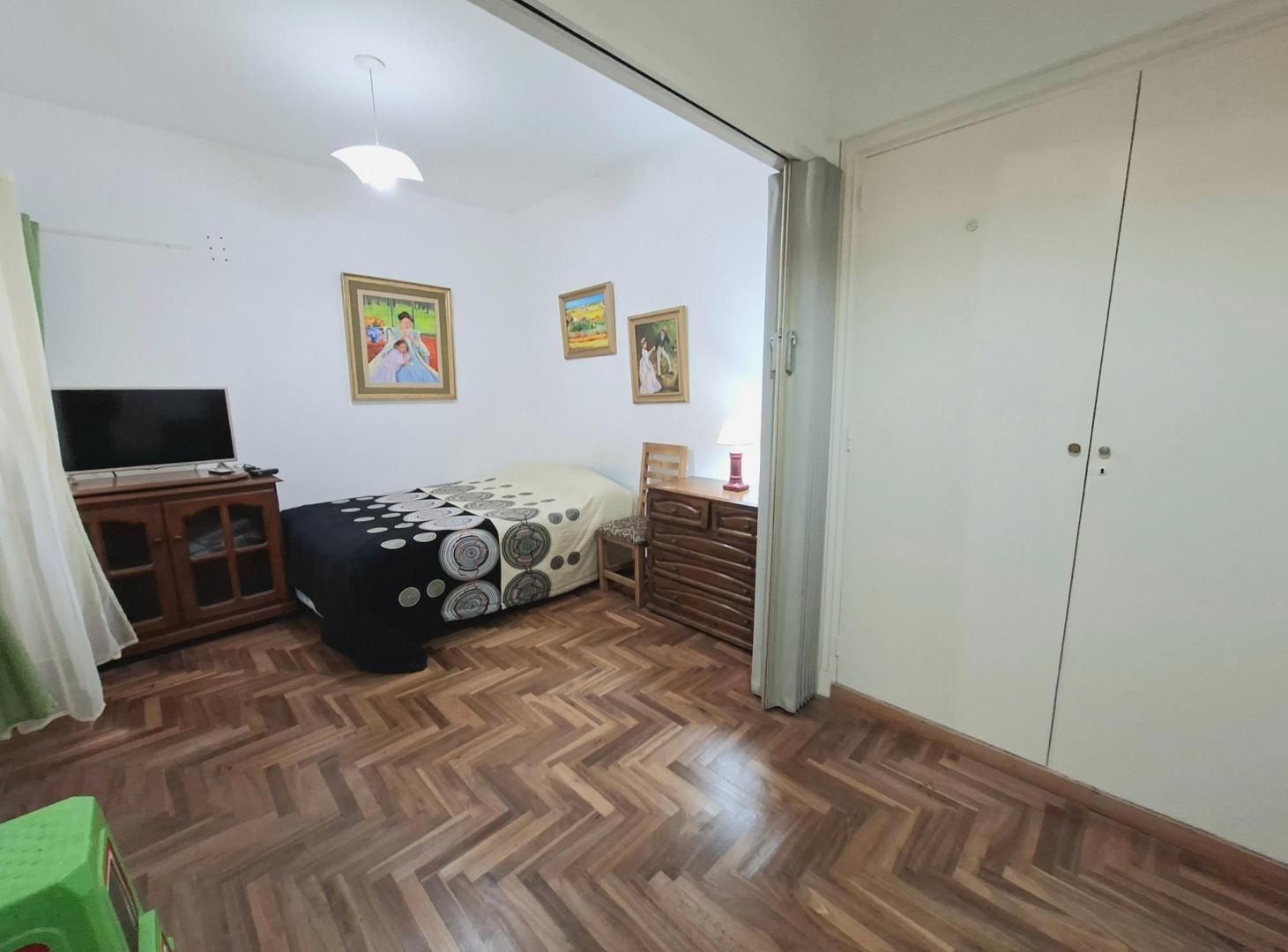 Foto de Monoambiente en zona Güemes, imagen 2