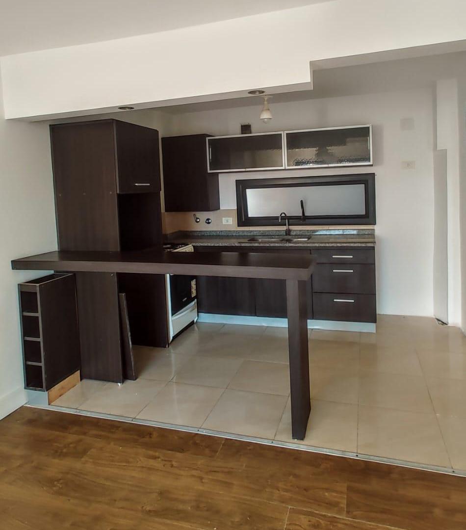 Foto de Departamento en venta PLAZA MITRE, imagen 1