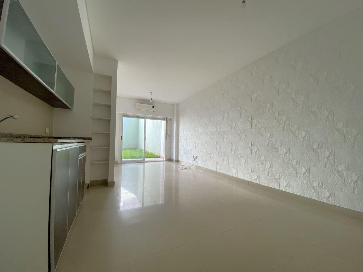 Foto de Departamento de 2 ambientes con jardín propio en Villa Devoto., imagen 1
