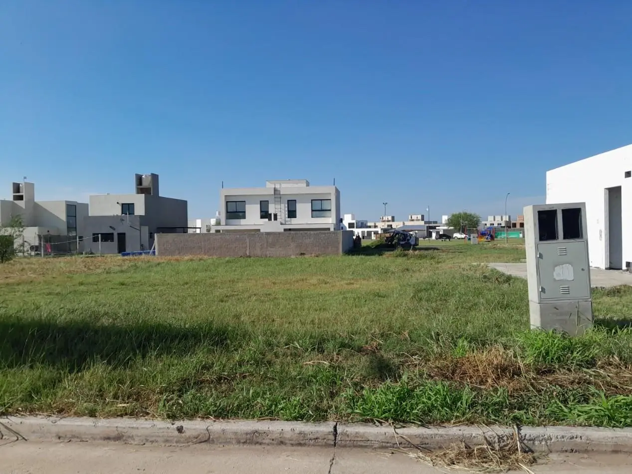 VENTA | LOTE 360 m² - B° Tres Gracias, 1° Etapa - Escritura 5
