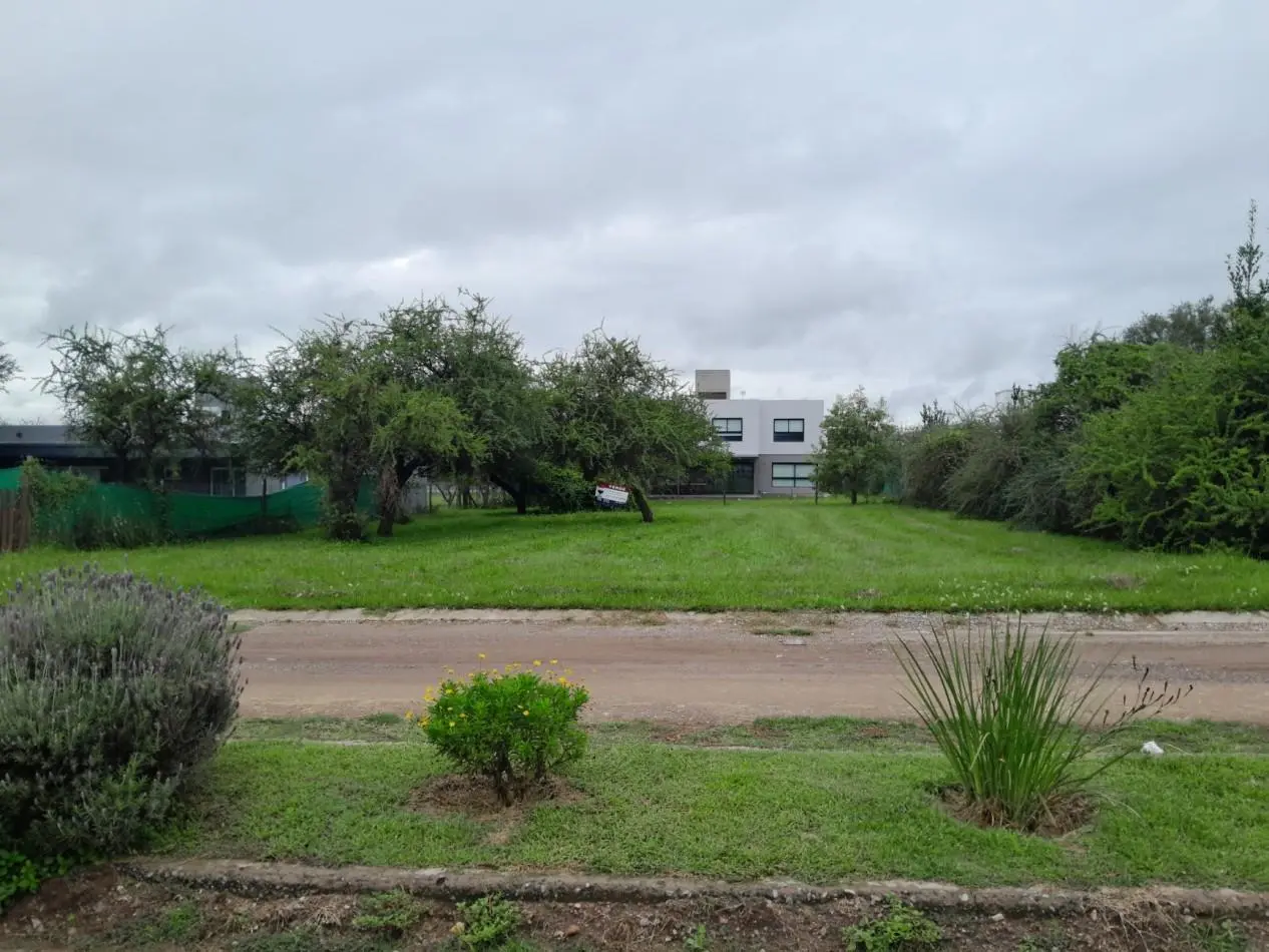 VENDO LOTE 700 M2 BELA VISTA, RIO CEBALLOS. ESCRITURA. 3