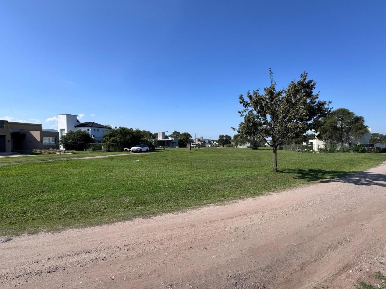 Foto de LOTE EN VENTA VALLE DE GOLF- MALGUEÑO. 853 M2. 1° ETAPA., imagen 2