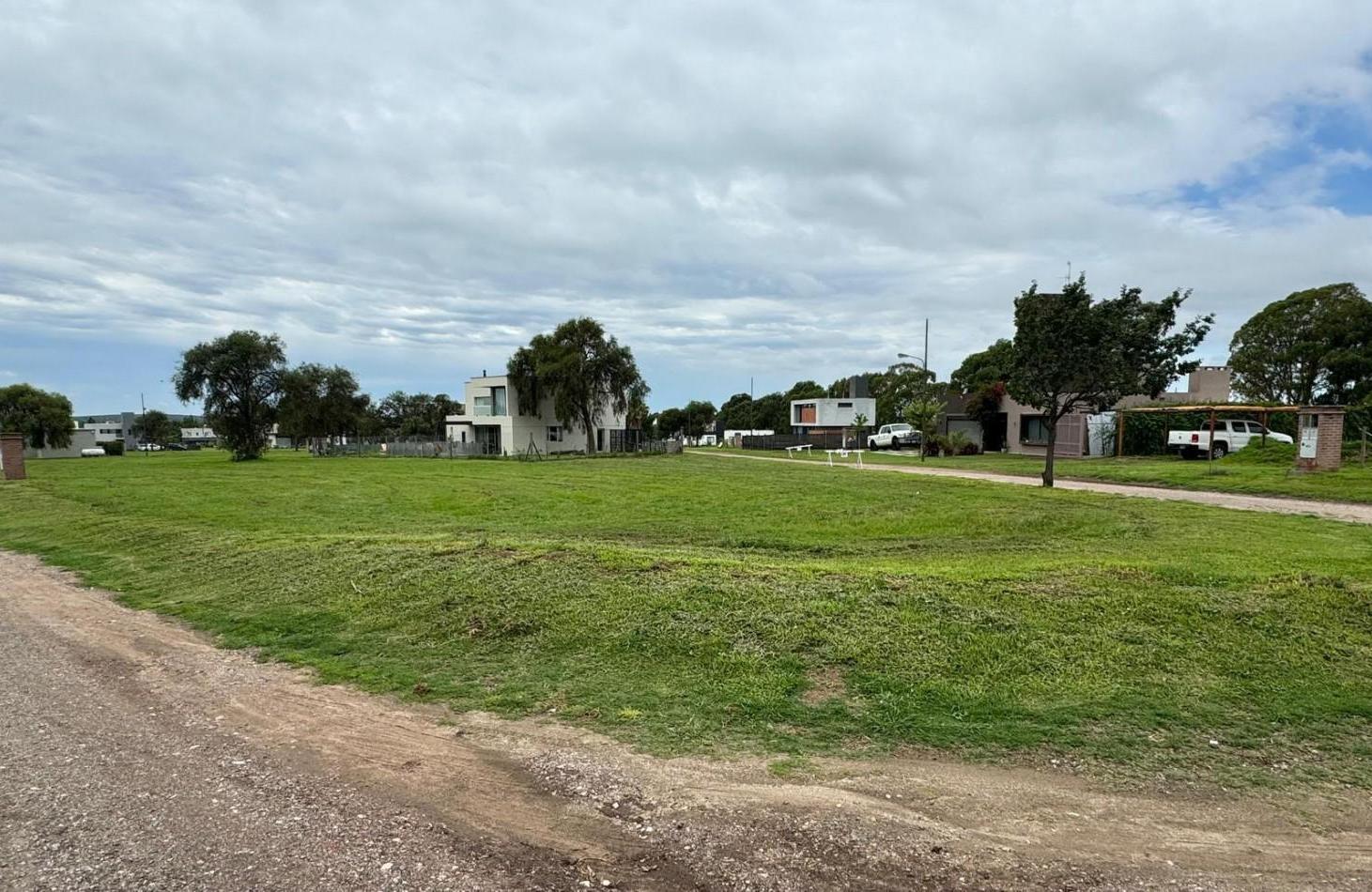 Foto de LOTE EN VENTA VALLE DE GOLF- MALGUEÑO. 853 M2. 1° ETAPA., imagen 1