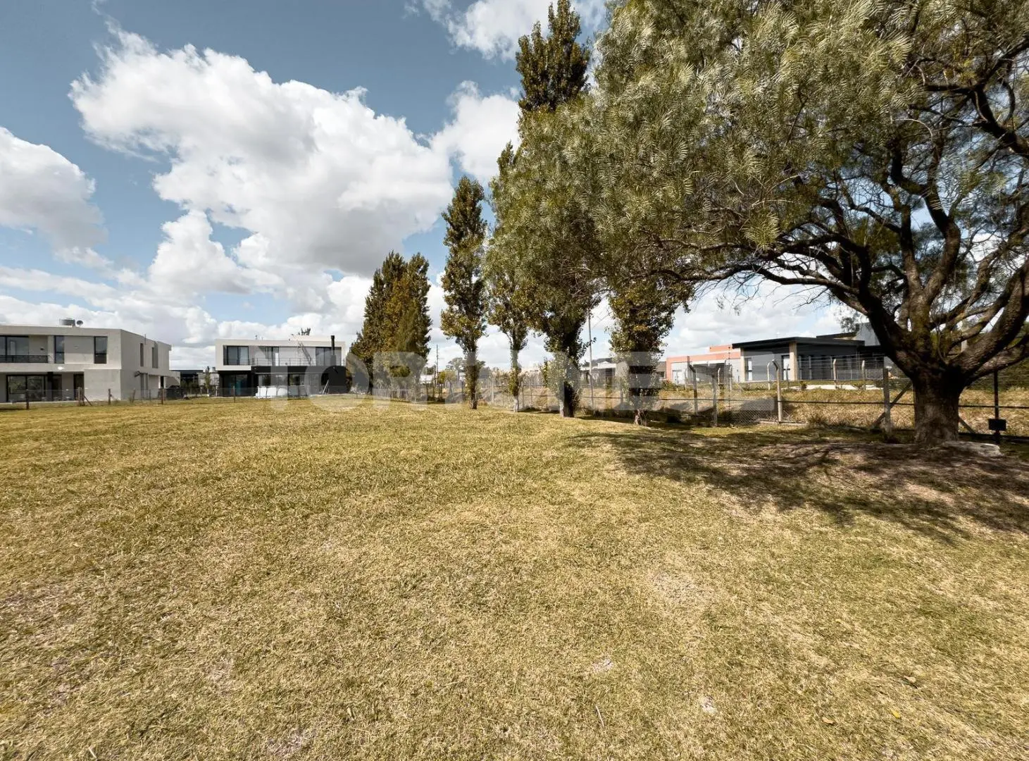 Lote en barrio privado Santa Rita - San Vicente 2